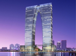 蘇州東方之門局部鋼梁、設備平台混凝土灌注工程